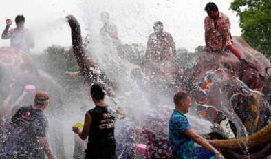 Songkran Festival جشن آب تایلند