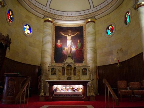 Tomb-of-St-Francis-Xavier2 مقبرهی سنت فرانسیس ژاویر