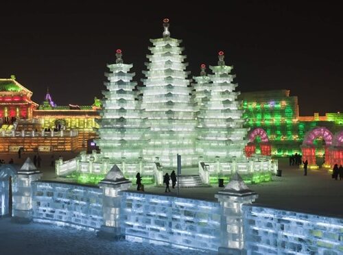 magazine-Harbin Harbin International Ice and Snow Sculpture Festival