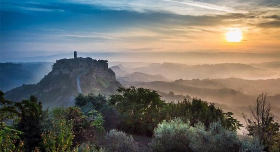 civita شهر کوهستانی
