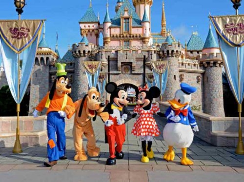 disneyland-tickets__140518205906 جاذبه های آمریکا