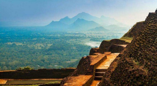 sigiriya شهر کوهستانی