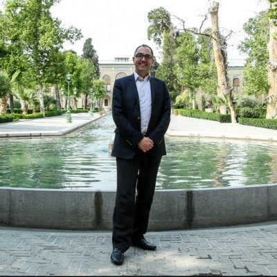 1460204061822_Abdolvahed-Mirzazade-16 رئیس موزه لوور