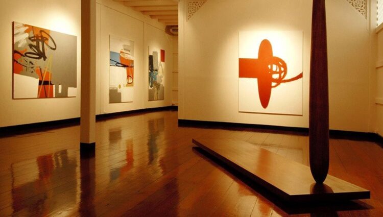 گالری اچ (H Gallery) گالری اچ (H Gallery)