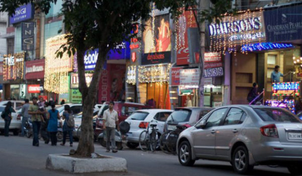 بازار لاجپات نگر (Lajpat Nagar) بازار لاجپات نگر (Lajpat Nagar)
