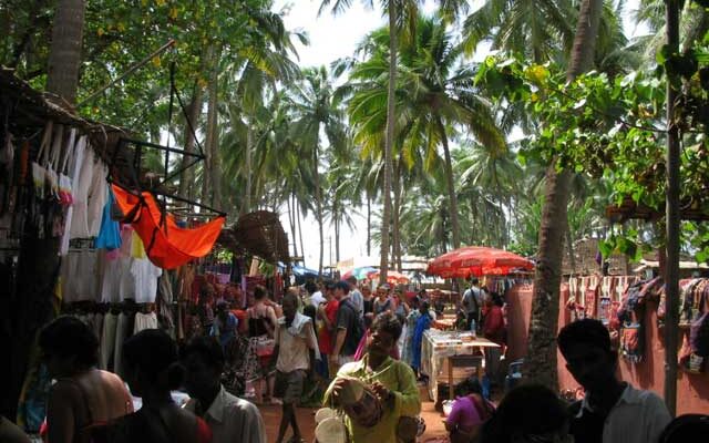 anjuna-flea-market anjuna-flea-market