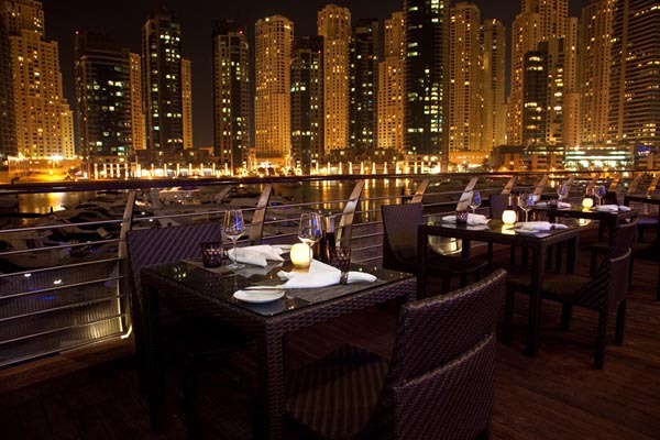 a-dinner-with-a-view a-dinner-with-a-view