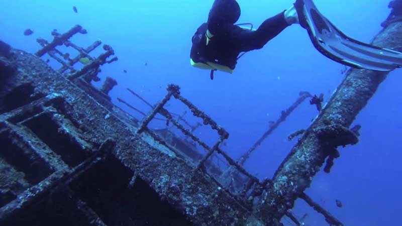 diving diving
