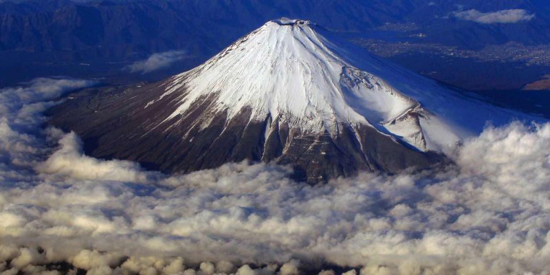mt-fuji-is-a-wi-fi-hotspot1 mt-fuji-is-a-wi-fi-hotspot1