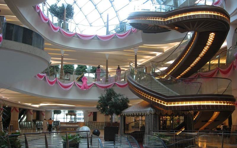 مرکز خرید برجمان دبی مرکز خرید برجمان دبی