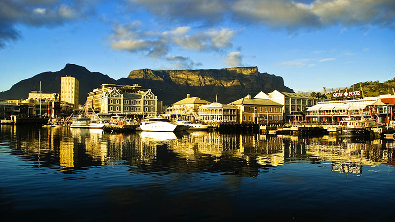 capetown-victoria-and-alfred-waterfront-no-copyright.jpg