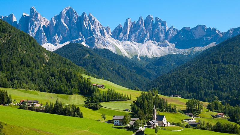 [تصویر:  3025546-poster-p-switzerland.jpg]