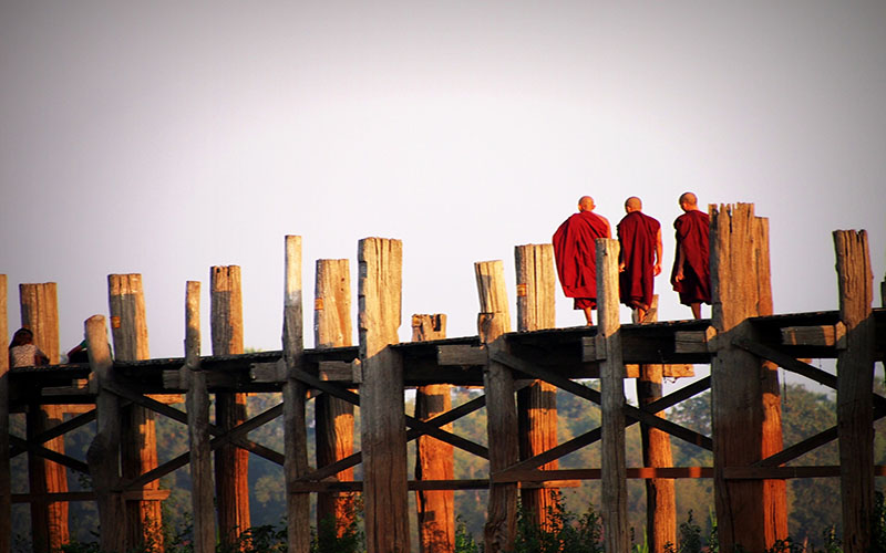 U.Bein_.Bridge.original.17052.jpg