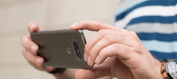 دوربین موبایل