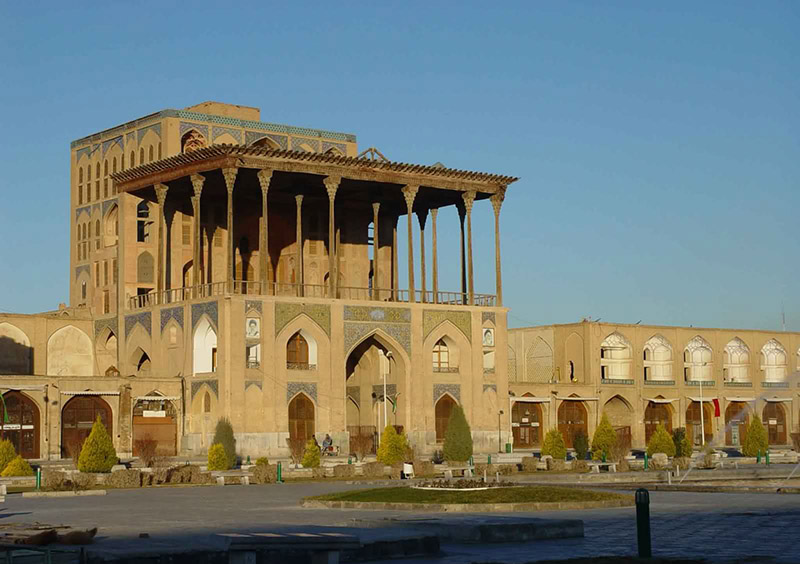 عمارت عالی قاپو عمارت عالی قاپو
