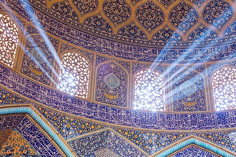 نور طبیعی مسجد شیخ فضل الله