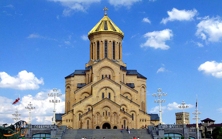 کلیسای اسمیندا سامبا کلیسای اسمیندا سامبا