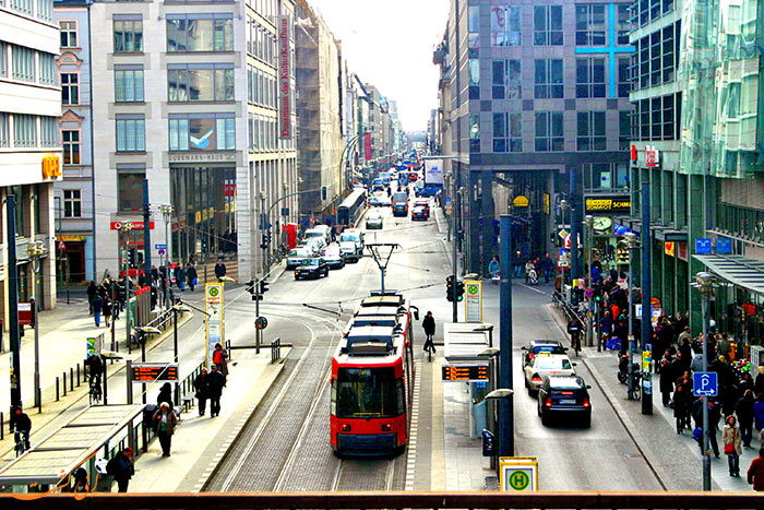 خیابان Friedrichstrasse خیابان Friedrichstrasse