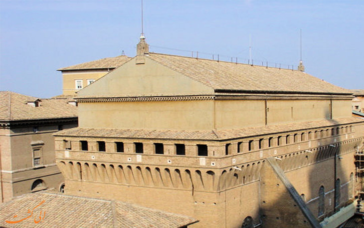 نمای بیرونی کلیسای سیستین نمای بیرونی کلیسای سیستین