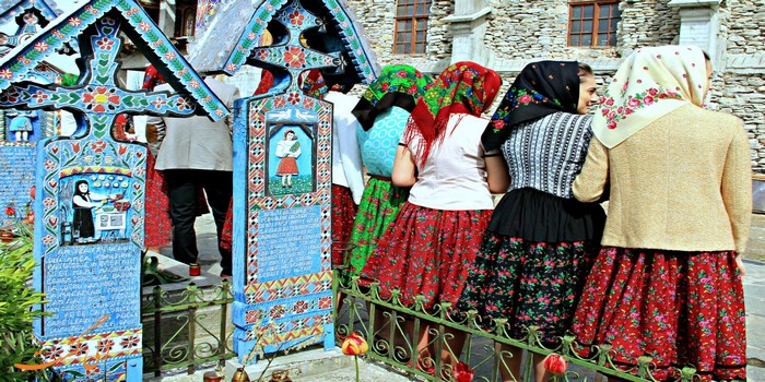 عکس قبرهای قبرستان مری عکس قبرهای قبرستان مری