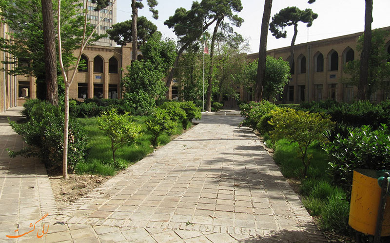 مدرسه دارالفنون مدرسه دارالفنون