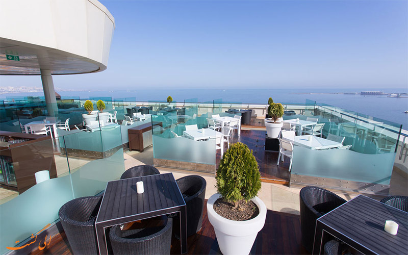 Hilton Baku- eligasht.com تراس هتل Hilton Baku- eligasht.com تراس هتل