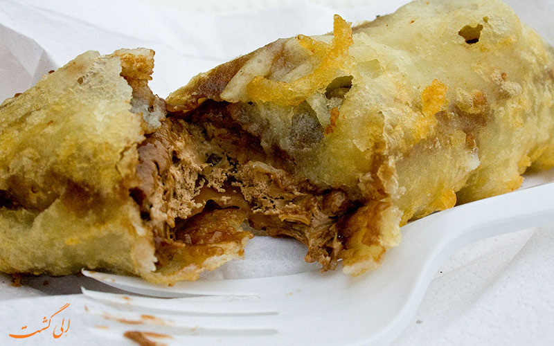 شیرینی شکلاتی Battered Mars Bar شیرینی شکلاتی Battered Mars Bar