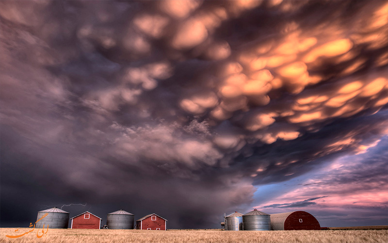 کومولونیمبوس-Cumulonimbus clouds- انواع ابرها کومولونیمبوس-Cumulonimbus clouds- انواع ابرها