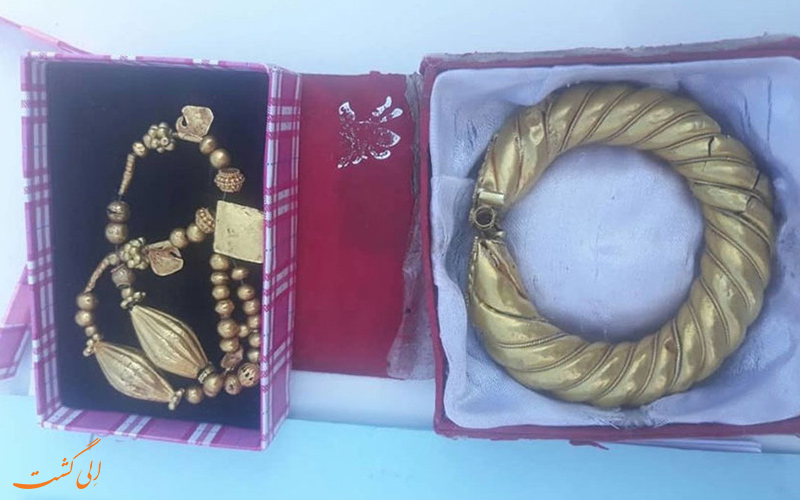 گردنبند و دستبند ساسانی گردنبند و دستبند ساسانی