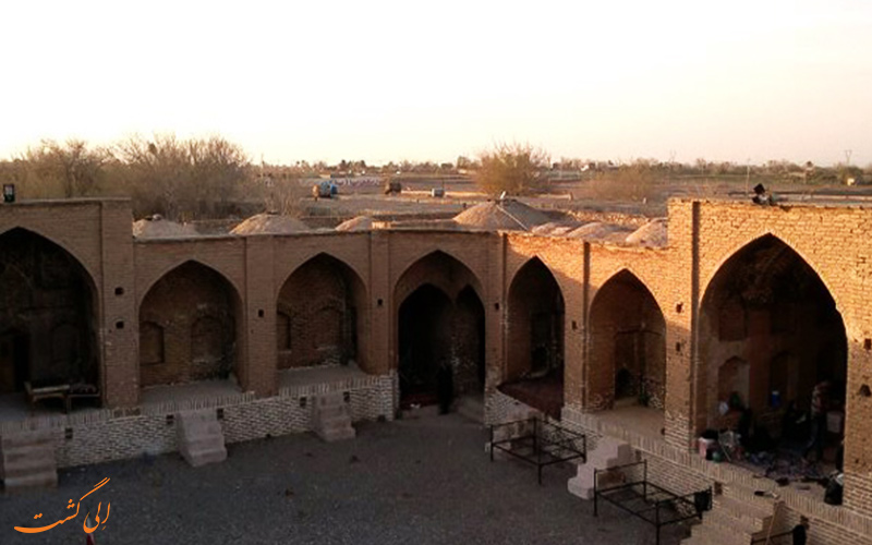 کاروانسرای دیر گچین کاروانسرای دیر گچین