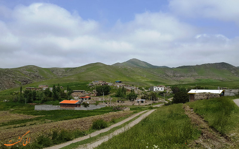 روستایی در ایران که مردمانش رومانیایی صحبت می کنند روستایی در ایران که مردمانش رومانیایی صحبت می کنند