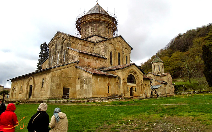 صومعه تاریخی گلاتی در گرجستان صومعه تاریخی گلاتی در گرجستان