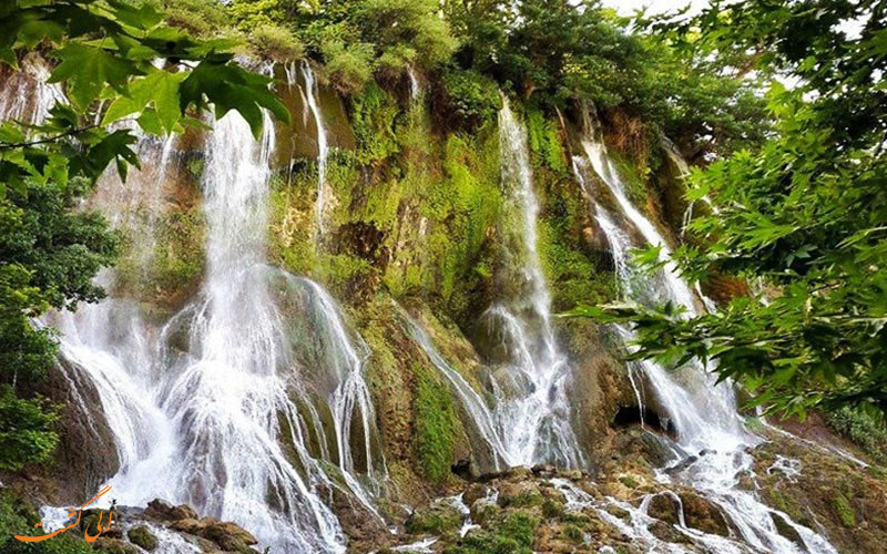 آبشار نای انگیز آبشار نای انگیز