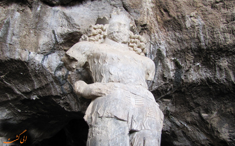 غار بیشاپور