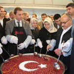 پودینگ نوح یا دسر عاشورا در مراسم عاشورای حسینی ترکیه