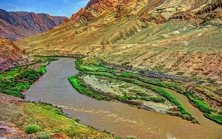 ستوان کثیری ستوان کثیری