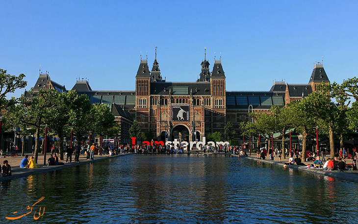 Rijksmuseum_in_Amsterdam.jpg