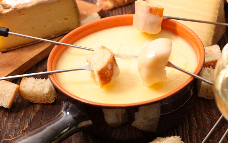 آداب و رسوم فوندو خوری آداب و رسوم فوندو خوری