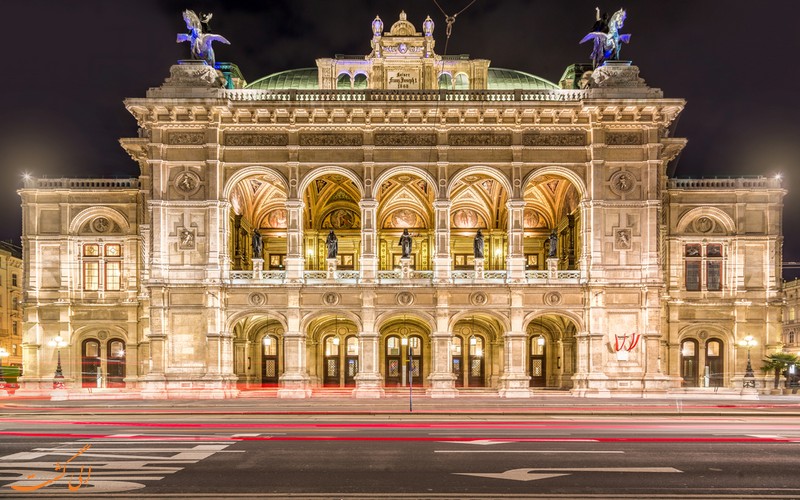 Vienna-State-Opera.jpg