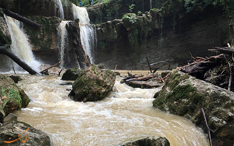 آبشار اسکیلم رود در سوادکوه