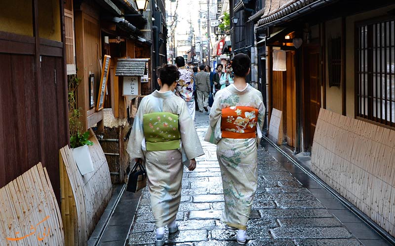 زنان در لباس های سنتی ژاپن